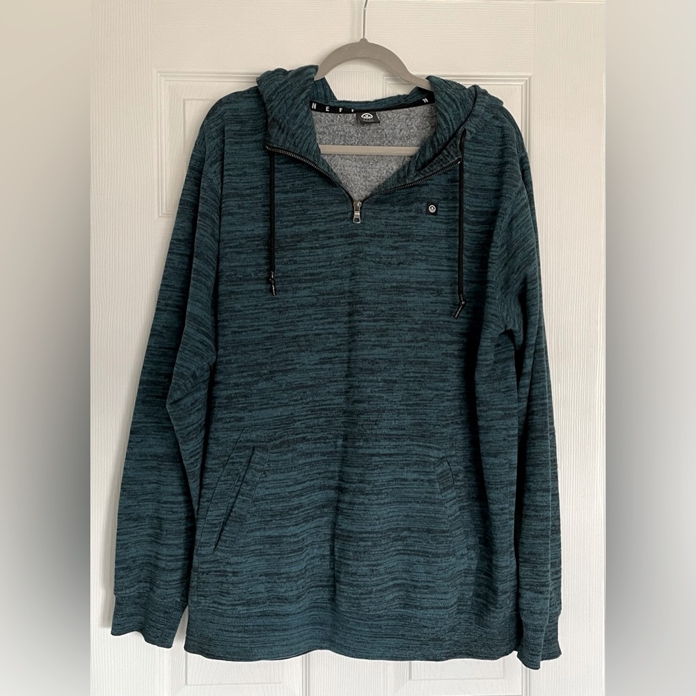 Men’s Neff Hoodie